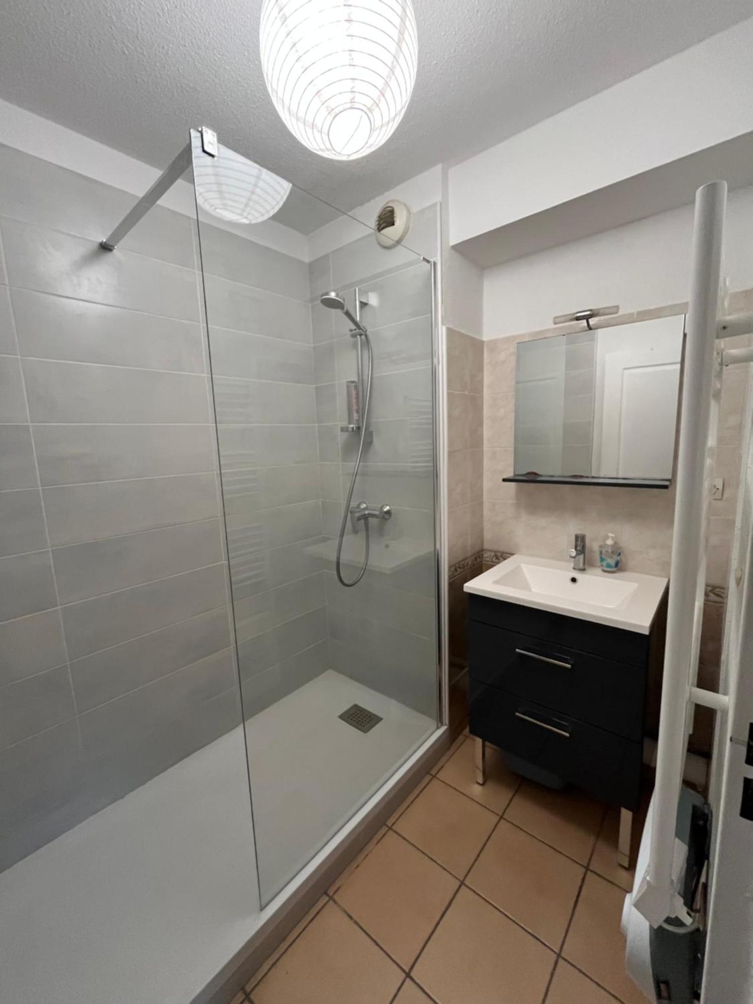 Beaux Arts T3 Duplex, Renove Lumineux + Garage Montpellier Exterior foto